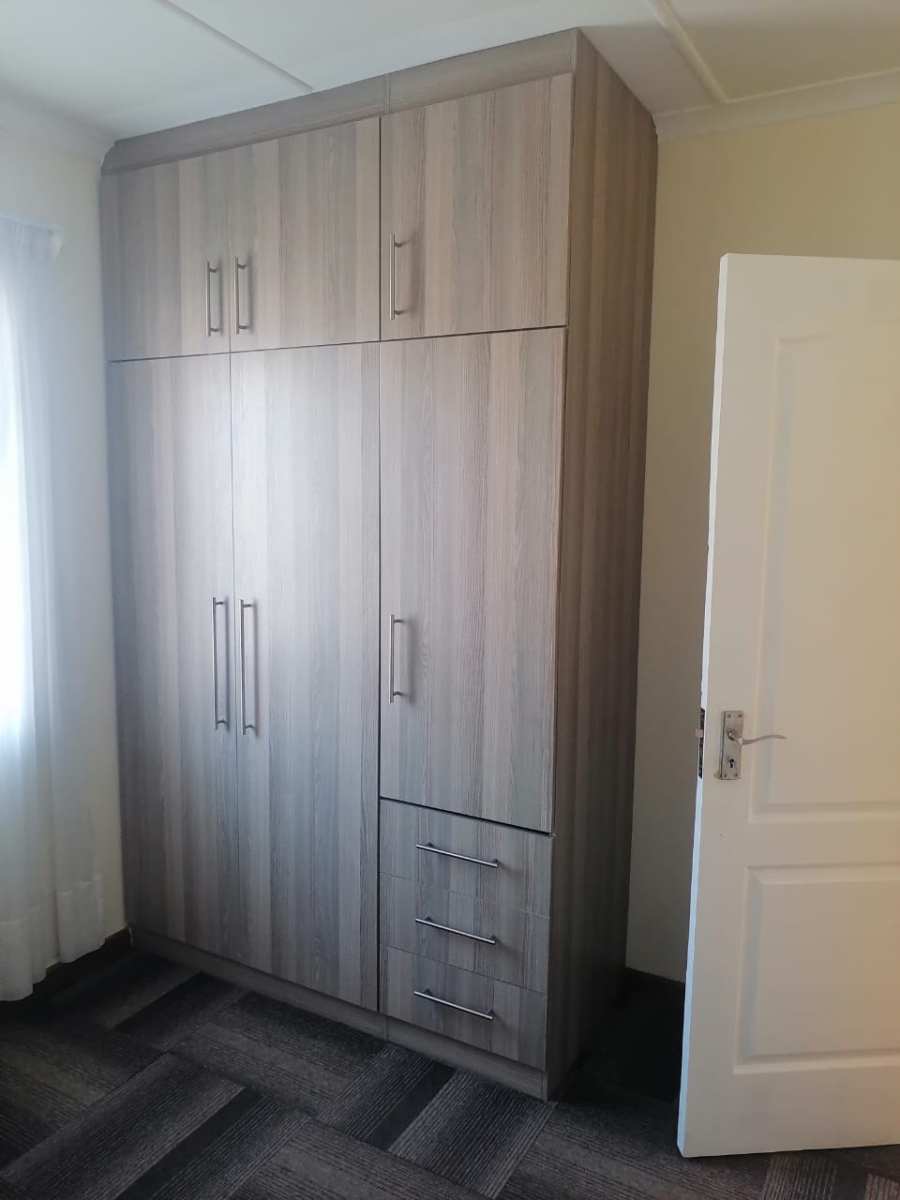 To Let 3 Bedroom Property for Rent in Madeira Park Eastern Cape
